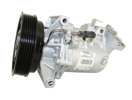 AC Compressor RENAULT FLUENCE DACIA DUSTER LOGAN SANDERO 8201025121