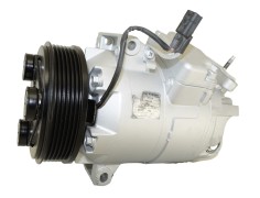 Klimakompressor NISSAN...