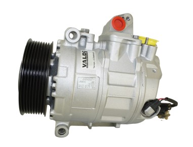Klimakompressor LAND ROVER DISCOVERY III RANGE ROVER SPORT 2.7 TD 447180-8381