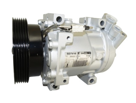 AC Compressor DACIA DUSTER LOGAN SANDERO RENAULT CLIO THALIA 8200600135