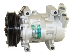 AC Compressor RENAULT CLIO...