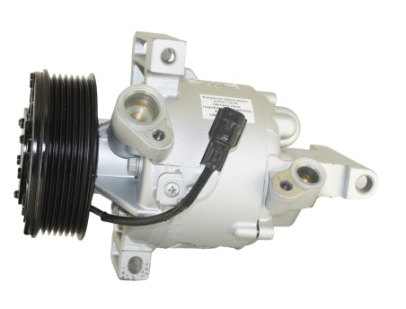 AC Compressor RENAULT TWINGO III SMART FORTWO FORFOUR 14- 0.9 1.0 926002090R