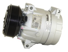 AC Compressor INTERSTAR...
