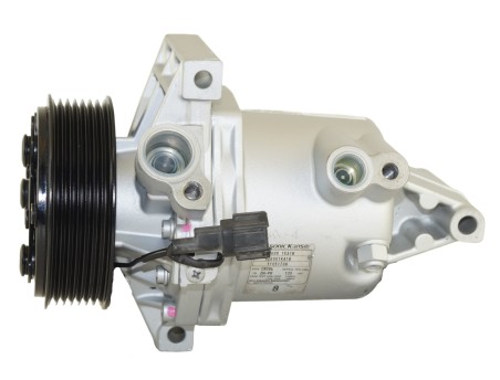 AC Compressor NISSAN JUKE 1.6 926001KA1B