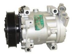 AC Compressor RENAULT CLIO...