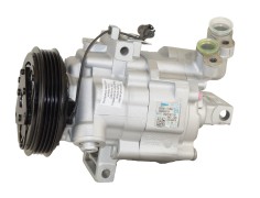 AC Compressor SUZUKI SPLASH...